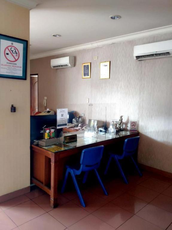 Hotel 678 Kemang Powered By Cocotel Dżakarta Zewnętrze zdjęcie